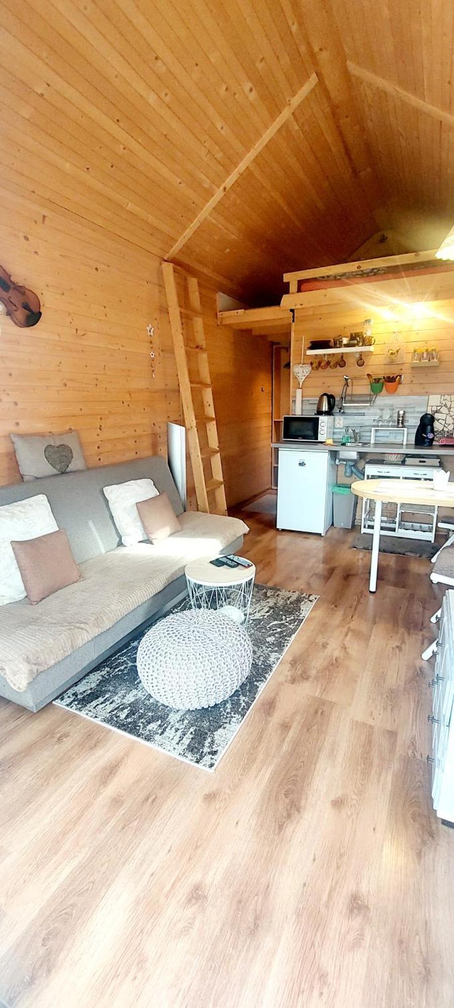 Tiny House Olivia Daire Liptovský Hrádok Dış mekan fotoğraf